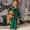 Stile Natale Bambini Neonati maschi Pigiama di velluto con bottoni Famiglia Matching Festival Pjs Bambini Cardigan con cappuccio Cappotti 231220