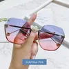 Güneş Gözlüğü 2023 Yarı Kıyafetsiz Alaşım Çerçeve Kadın Modaya Modaya Desen Pembe Güneş Gözlükleri Kadın Gözlük Gözlükleri UV400 Koruma