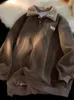 余分な大きなスポーツシャツの女性のレトロな濃厚で温かいパーカー女性冬の渦巻きポロ襟花フローラル女性カジュアルデニムフーディー231221