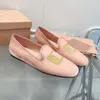 Klassieke dames Loafers Designer kledingschoenen Suede bowknot platte koehide dame casual schoenen muilezels wandelschoenen van lederen dansschoenen maat 35-41