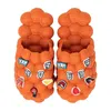 أحذية الكهف الصيفية مع شعور بالخروج على البراز Cartoon Cartoon Lychee Bubble Slippers أحذية إصبع القدم لطيف للنساء 230814