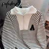 Striped Blobieczka Damska luźna haftowana litera Bluza seksowna szyja polo długie rękawy Koreański top jesienny dryf 231221