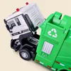 1 32 Modello di auto per camion della spazzatura cittadina Diecasts Metal Sorti di igiene del veicolo e giocattoli per bambini leggeri 231221