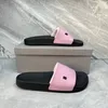 2023 Modne suwaki Slipper Slides Paris Slides Sandały Kapcie dla mężczyzn kobiety z oryginalnym pudełkiem Hot Designer Unisex Beach Flip Flip Flops Pokój