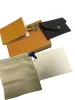 2024 Designer Premium Brand Key Bag Premium Leather عالية الجودة الكلاسيكية الكلاسيكية أنثى ذكور رئيس العملة المعدنية محفظة صغيرة من الجلد مع مربع توصيل مجاني