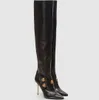 العلامة التجارية الشتوية الأنيقة Alma Women Over-the-Knee Boots Stiletto Heel محفورة الأزرار المعدنية الذهبية