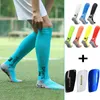 Shin Pads Style Slip Slip Futbol Çorapları ile Set Orta Buzağı Yetişkin Futbol Anti Antibakteriyel Deodorant Spor Sock 231220