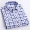 Camisas xadrez xadrez de manga curta para homem algodão Inglaterra clássico clássico de verão Casual Casual 231221