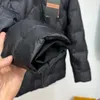 Erkek Aşağı Ceket Kaz Kaz Kapşonlu Tuval Mektup Yamalı Ceket Cepleri Sıcak Kalın Out Giyim Ruff Ceket Kapşonlu Bombacı Spor Rüzgar Derbazı Sıradan Fermuarı Kış Kış Girişi