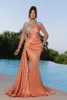 Orange Pink Elegant Mermaid Evening Sheer Pärlor Applices High Neck Satin Pleats Ruffles Formella balklänningar med långa ärmar