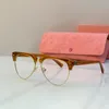 Nowe okulary designerskie Miumius dla kobiet w Europie American Catwalk Show Styl Mash