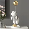 Ballon créatif Polar Bear Resin Ornements Home Decor Crafts Office Bureau Figurines bibliothèque sculpture artisanat 231220
