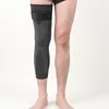 膝パッドダブル圧縮屋外スリーブバスケットボールを走る男性のためのレッグスリーブを保護する