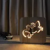 Lâmpada de forma de lagarto de madeira 3D Lâmpada nórdica Night Night Luz quente Branco Hollowout Led Table Lamp Supply USB Power AS FRIENDES PRESENTE297D