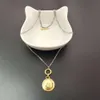 Lowee Necklace Designer Women Original Quality Pendant Necklaces Fashion Jewelry Simple Disc Small Lock Buckle Womens Necklace Versatile Chain