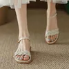 Sandalen 2023 Retro Frauen römischer literarischer Stil hohl weibliche Schuhe Sommer Feste Farbe Dicke Absätze flache Boden Damen Damen