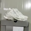 balenciaga balenciaga balenciagaa track balenciaga's shoes runner 7.0 【code ：L】Moda gündelik ayakkabı koşucusu 7.0 tasarımcı erkekler duyu sense kadın bordo eğitmenleri spor