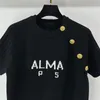 24SS مصممة مصممة مصممة مصممة مع أزرار الأسد الذهبي T Shirt Girls Milan Runway Crops Tops Brand Bullover Letters Shirt Outwear Wool Knits Sweater