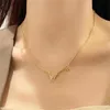 Colliers de diamant Pendants Chains Designer Jewel Brilliant Penndants Collier Gold Jewelry Wedding Gift Lady Flower Coldings Solitaire V Chain