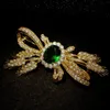 Spille Designer Fashion Fashion Green Stone Green Centred Greno Orette nastro Pinna per spilla Boro Bowknot per Garden Harvest Wedding Guest Party