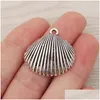 Charms 10 x Tibetan Sier Shell Seashell Cockle Clam Hängen för DIY -halsbandsmycken som gör fynd Tillbehör 28x28mm Drop Delive DHB6Y