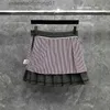 Юбки TB THOM Женские юбки 23SS Summer New в корейской модной женской одежде Harajuku Diagonal Stripes Street плиссированные мини -юбки L231222