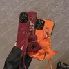 H Designer Telefonfodral för iPhone 15Plus 13 11 12 14 Pro Max Fashion Lychee -mönstrad kortväska med hängande repfodral
