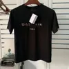 camiseta de grife masculino masculino roupas pretas camisetas tamis de moda manga bal letra de ouro homem verão top de alta qualidade