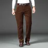 Мужские джинсы Зимние мужские флисовые брюки для вельветовых брюк бизнес -стиль классический стиль густые теплые брюки мужской бренд одежда J231222
