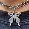 ペンダントネックレスファッショナブルな蝶のチョーカーファッションレディマンのための美しい多用途のネックジュエリーパーティー合金素材