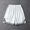 2024 Designer Fashion Hommes à motifs de survêtement à motifs shorts de plage Pantalon Street Hop Hop Style sportif décontracté Running Basketball Football et femmes