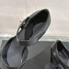 Geklede damesschoenen Designer sleehak Platform hakken Mary Jane sandalen met strikgesp Vrijetijdsschoenen Luxe kalfsleer Lakleer Pumps Bruiloftsschoen Meisjes slippers