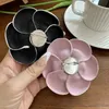 Retro Fabric Camellia Corset för kvinnors koreanska Fashion Tight Fiting Corset med Lapel Pins Wedding Party Badges Klädtillbehör 231222