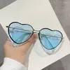 Sonnenbrille Liebe Herz Form Frauen Sonnenbrillen Korean Mode Randless Metal Bein Outdoor Colon Color für Frauen