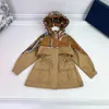 Cubos para niños Caíces Chaqueta con capucha para niños chaquetas de protección de viento y sol diseñador de la marca chaqueta delgada para niños abrigos de verano