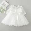Kız elbiseler yeni kız kız elbise vaftiz elbisesi beyaz dantel bebek vaftiz doğum günü partisi düğün prenses elbise bebek giyim 0-24ml231222