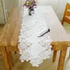 Tkanina stołowa europejska kwiatowa jadalnia osproodowca biegacz wiejska impreza haftowany koronkowy wystrój domu tkaninowy na imprezy ślub