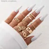 Band Rings New Simple 10 Pcs Flower Butterfly Leaves Geometric Twisted Hollow Ring Set for Women Female Charm Party Wedding Jewelry GiftL231222