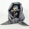 Triangle de mode Écharpe Femme Femme Hiver Puffy Warm Douptrof Double Design Down Down Color SHAWL 231221