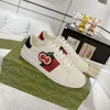 Hommes Femmes Sneaker Designer Chaussures Casual Chaussures de plein air Bee Ace Snake Tiger Brodé Blanc Vert Stripes Chaussures Plate-forme plate en cuir Baskets de sport