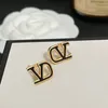 Boucles d'oreilles à tige pour femme de petite taille - Boucles d'oreilles à breloques de luxe vintage - Bijoux de style créateur - Plaqué or 18 carats - Design classique - Cadeau