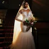 Suknie ślubne ASO EBI Wysokie szyja Elegancka długie rękawy Iluzja Tiul Tiul Koronki Kryształowe Kryształy Bridal Sukienka dla afrykańskiej Black Women Bridal Suknie CDW165