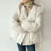 Mode d'hiver 90% de canard blanc en bas de veste courte femme épaisse chaude de type lâche à capuche à capuche à capuche couture de bouffée 231221