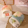 Japonais Sakura Cat chaud lit Cat chat Sac de couchage profond sommeil hiver maison maison chats nid coussin avec oreiller Produits pour animaux de compagnie amovibles 231222