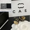 Designer hoop örhängen klassisk stil svart studörhängen nya helt charm örhängen förpackning 18k guldpläterade örhängen