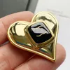 Brand Designer Letter Gold Plated Pins Brooches Women Inlay Crystal Brooch Copper Brass Sweater Cape Buckle Pearl Brooche Suit Pin Cloth
