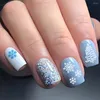 Valse nagels 24 -stks/set kort vierkant nep voor vrouw meisjes wit blauw tips sneeuwvlokken glitters ontwerp faux ongles druk op nail art