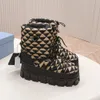 Designer Snow Boots Luxury Apres-ski boots Letter Triangle Booties Shoe Snow Boot Plaque Ankle Ski Slip Round Designer Lace Up Shoes Heightened Lacing size 35-41