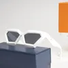 مصمم نظارات شمسية للرجال عتيقة النظارات الشمسية الفاخرة ظلال شاطئ عصري الأشعة فوق البنفسجية الحماية الرجال النظارات الشمسية المستقطبة حفل السفر الرياضي فريدة من نوعها شهيرة FA054