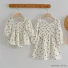 Robes de fille Style européen américain Soeur Vêtements Enfants Princesse Robe Bébé Filles Barboteuses À Manches Longues Coton Impression Automne Printemps Robe